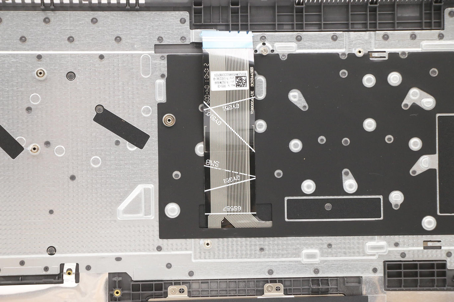 Lenovo Cover Upper Case Asm_Ger L82Nx - 5CB1C92873