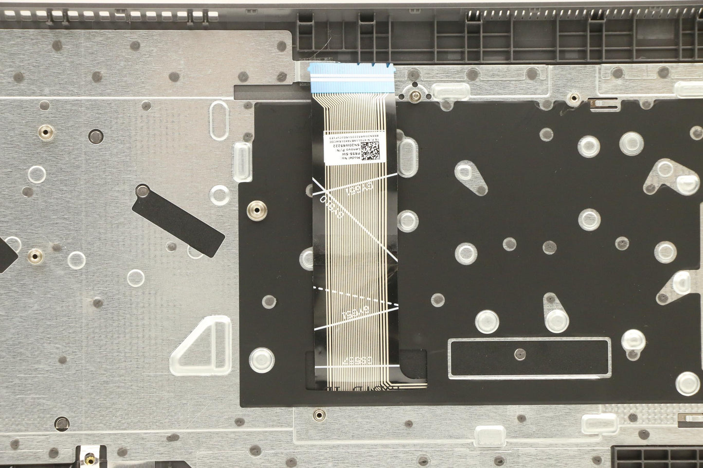 Lenovo Cover Upper Case Asm_Sws L82Nx - 5CB1C92883