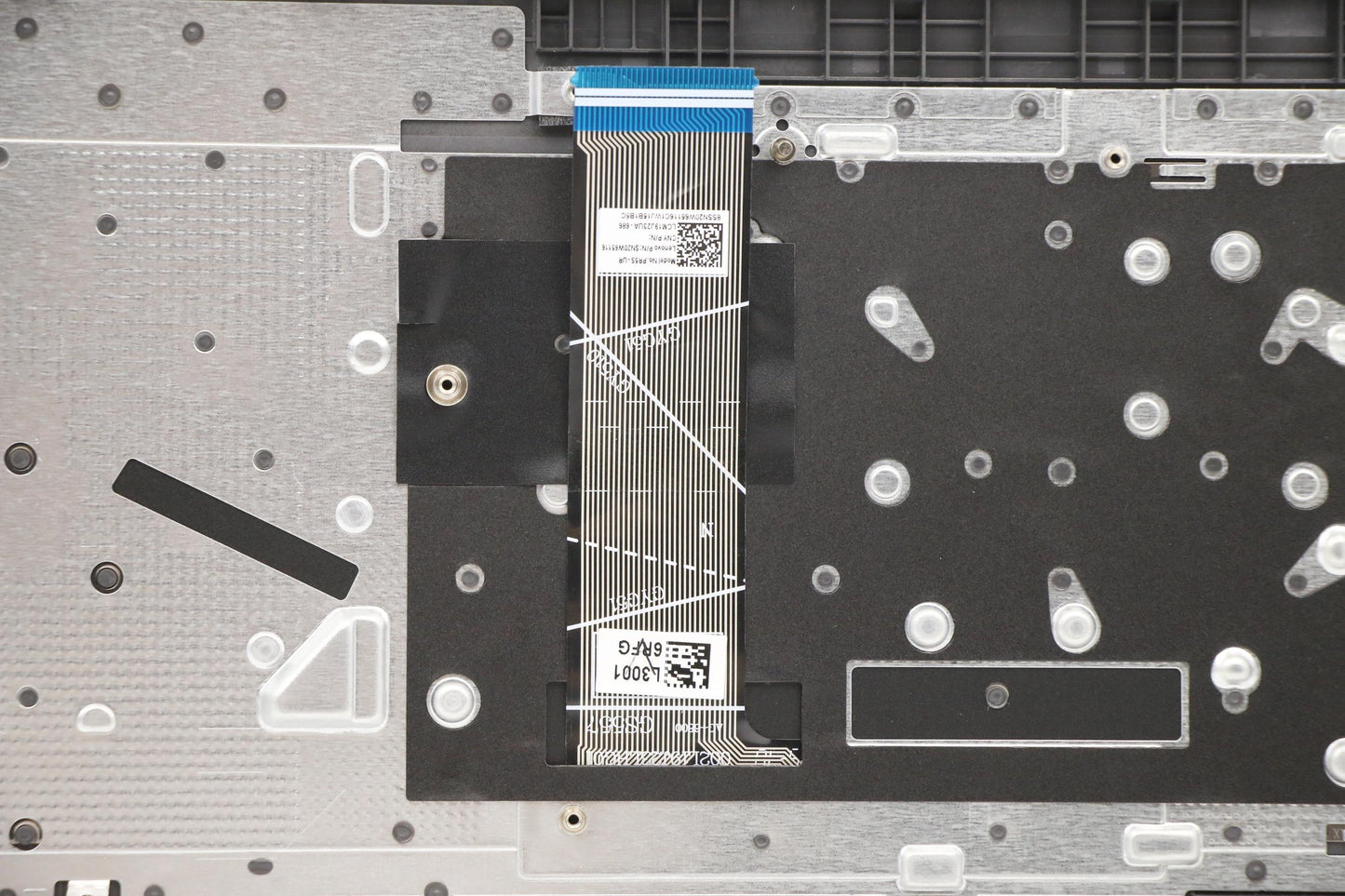 Lenovo Cover Upper Case Asm_Ukr L82Nx - 5CB1C92959