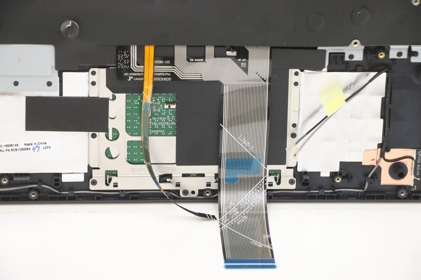Lenovo Cover Upper Case Asm_Eng L82Jw - 5CB1C93064