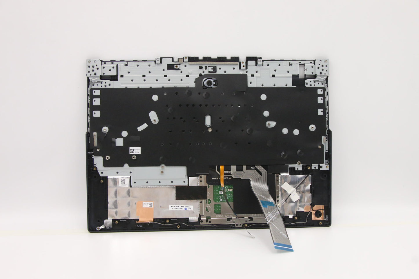 Lenovo Cover Upper Case Asm_Ger L82Jw - 5CB1C93071