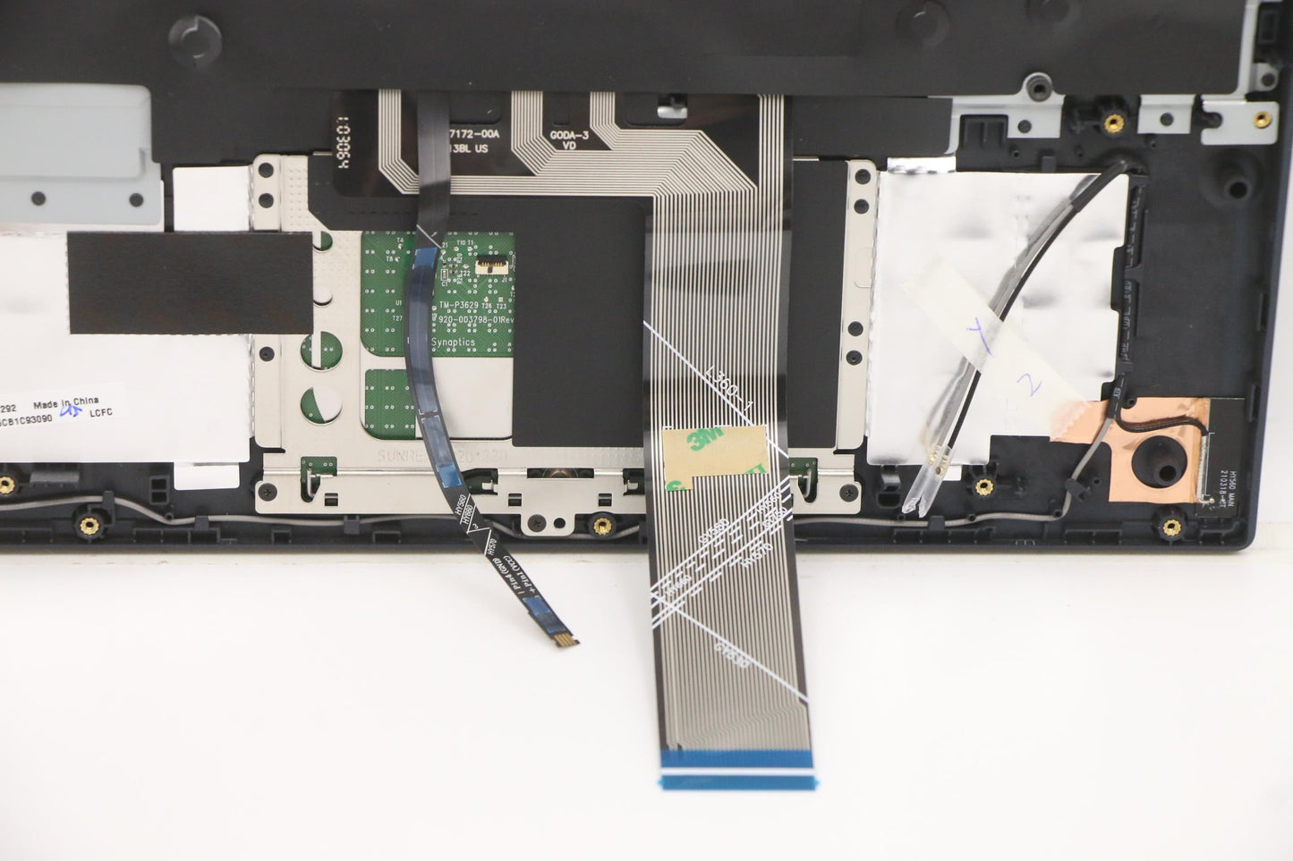 Lenovo Cover Upper Case Asm_Ukr L82Jw - 5CB1C93090