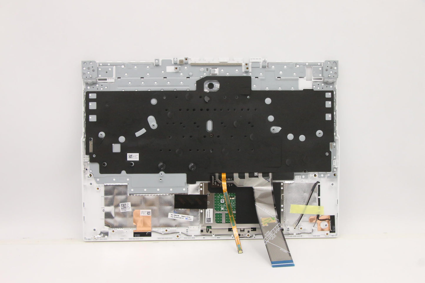 Lenovo Cover Upper Case Asm_Slv L82Jw - 5CB1C93116