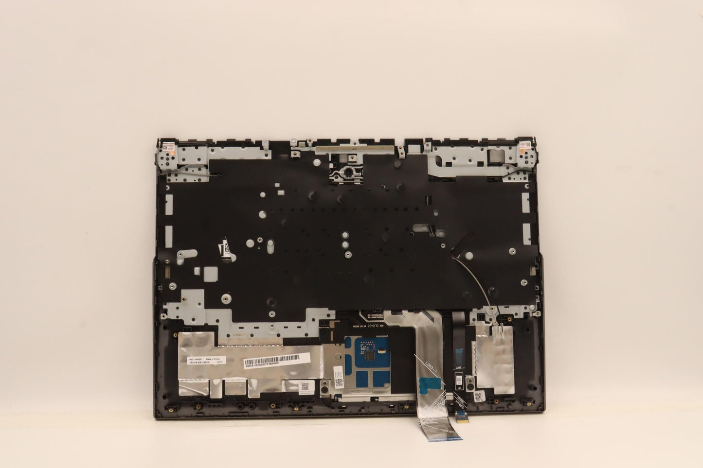 Lenovo Cover Upper Case Asm_Bel L82Js - 5CB1C93126