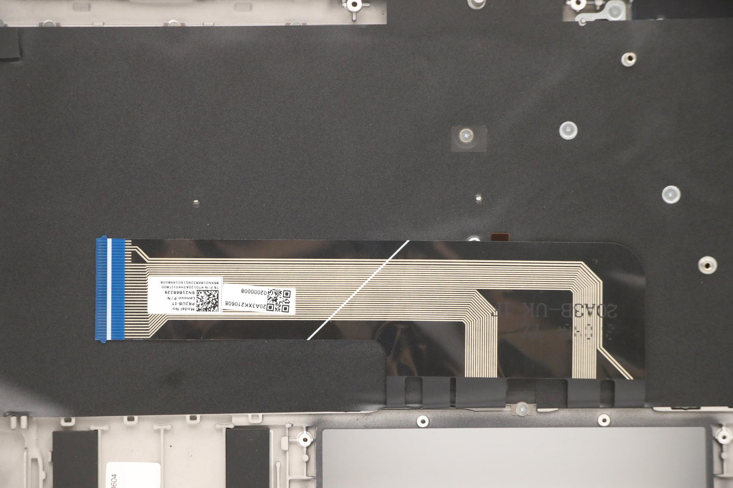 Lenovo Cover Upper Case Asm_Ita_H20Wh - 5CB1C93604