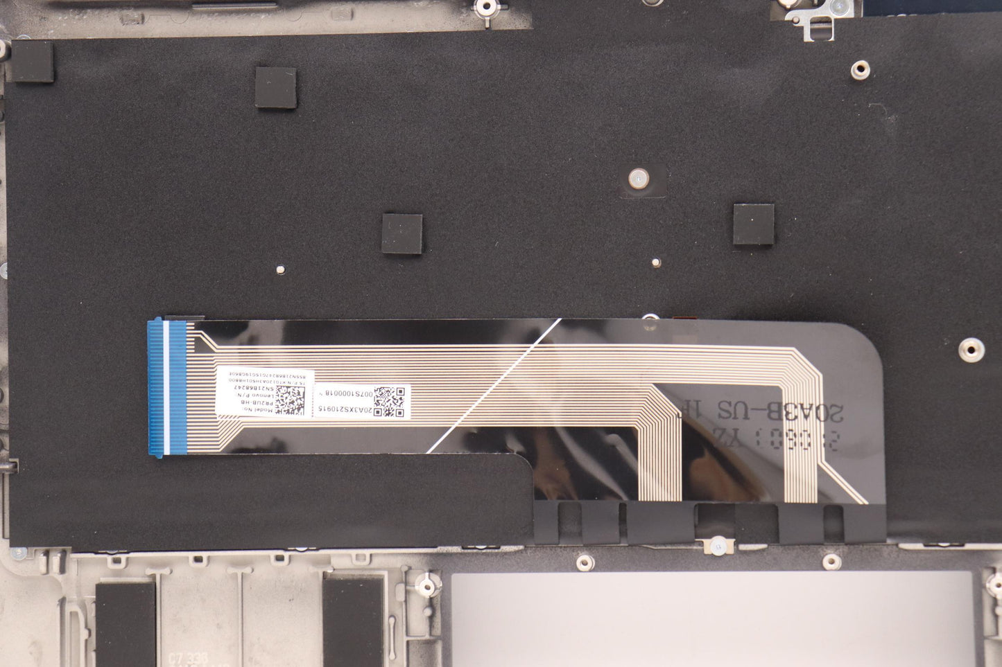 Lenovo Cover Upper Case Asm_Hbw_H20Wh - 5CB1C93607