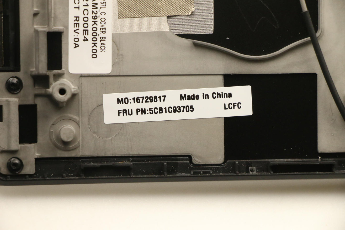 Lenovo Cover Upper Case Asm_Bul L82K8 - 5CB1C93705