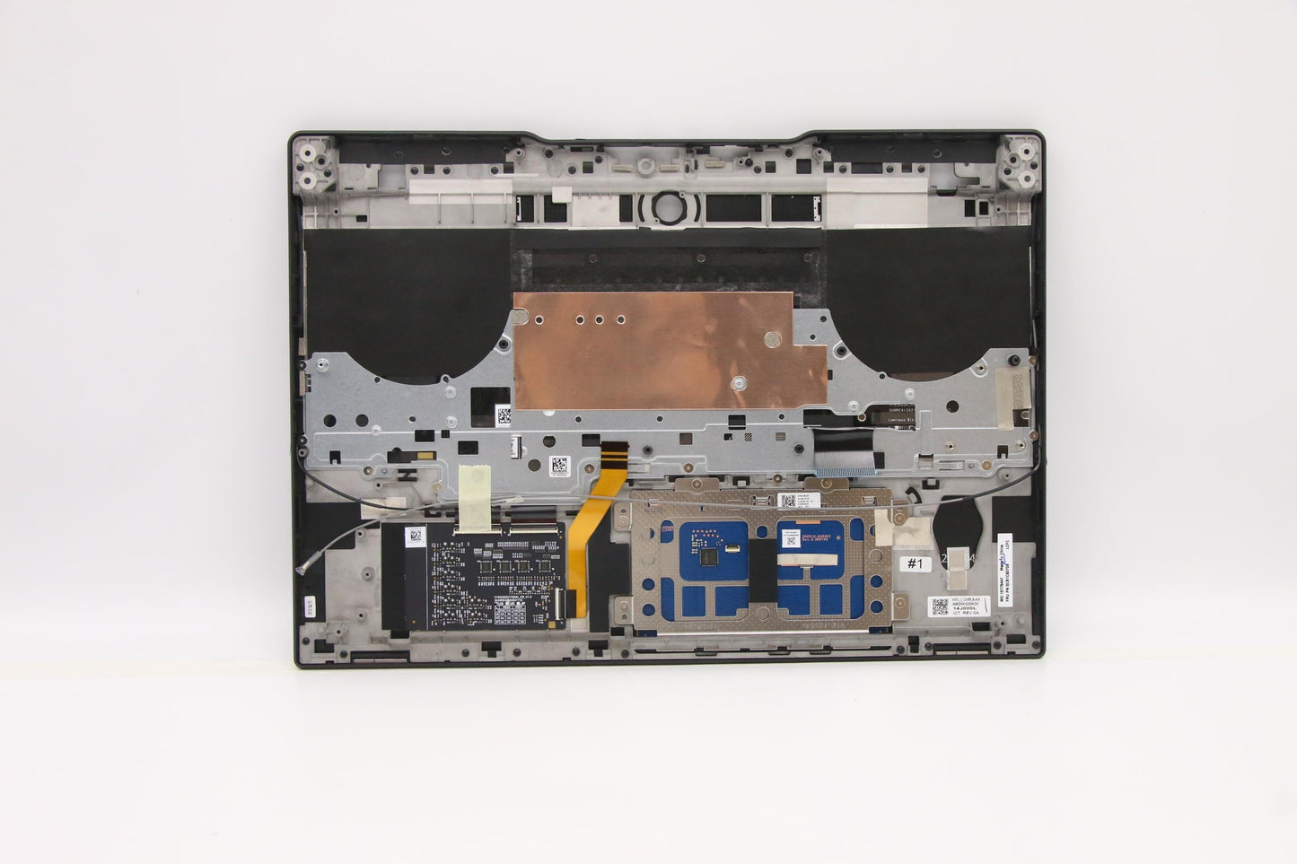 Lenovo Cover Upper Case Asm_Eng L82K8 - 5CB1C93708