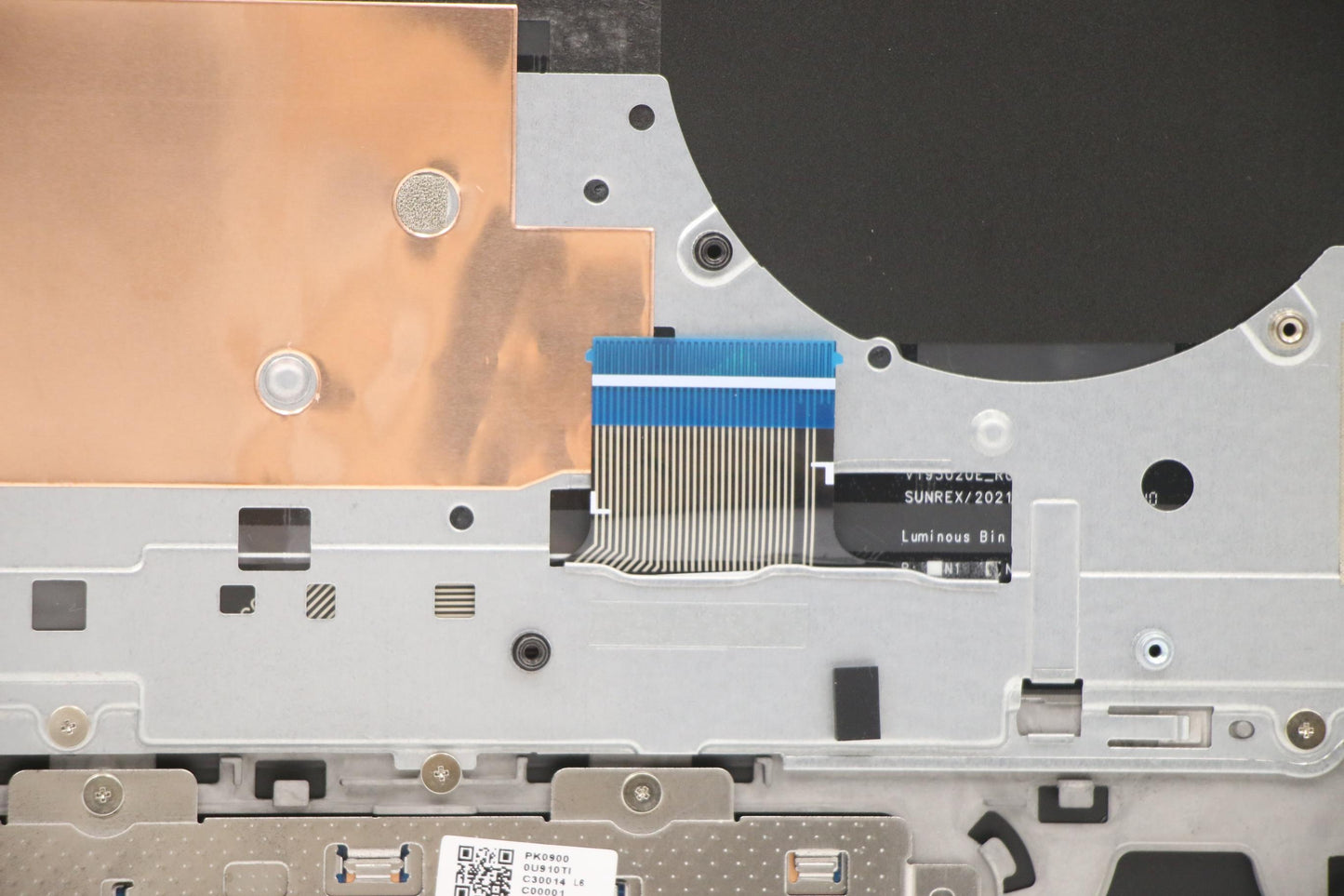 Lenovo Cover Upper Case Asm_Ger L82K8 - 5CB1C93714