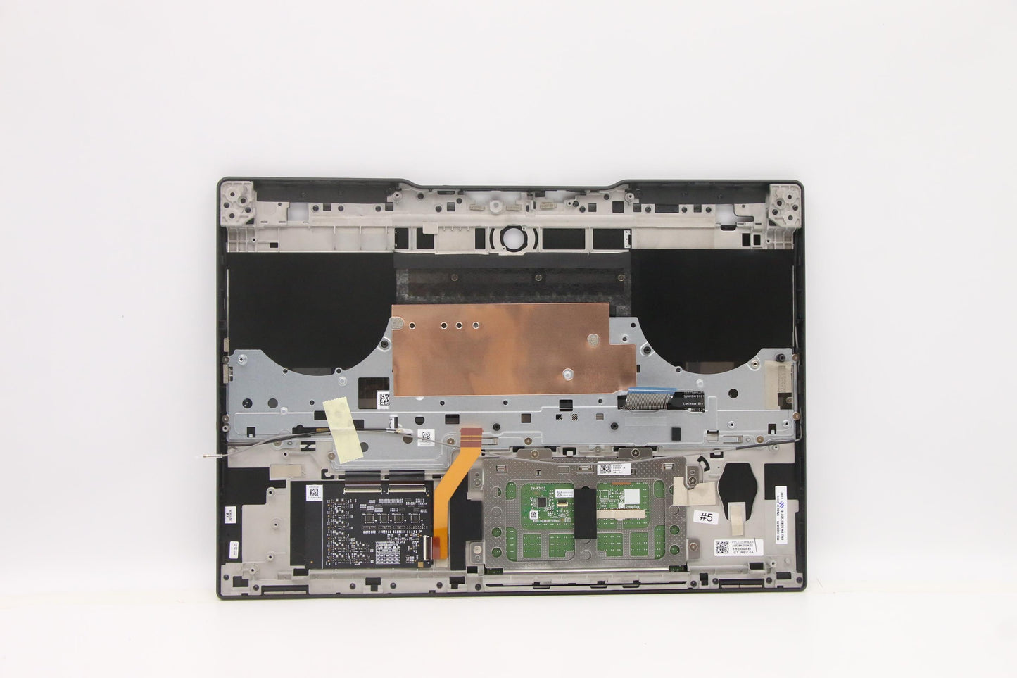 Lenovo Cover Upper Case Asm_Hbw L82K8 - 5CB1C93716
