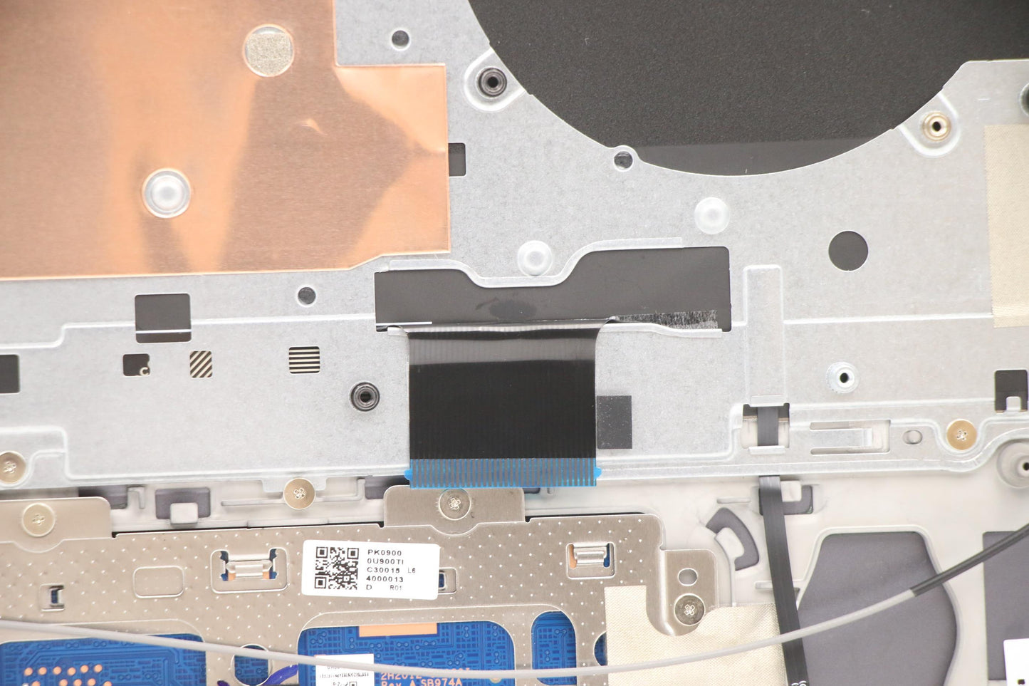 Lenovo Cover Upper Case Asm_Nordic L8 - 5CB1C93755