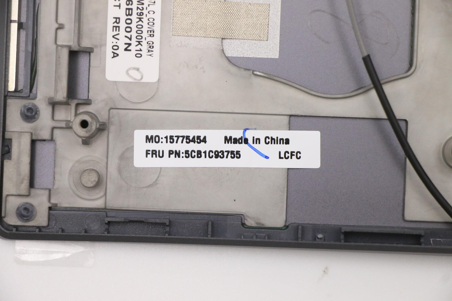 Lenovo Cover Upper Case Asm_Nordic L8 - 5CB1C93755