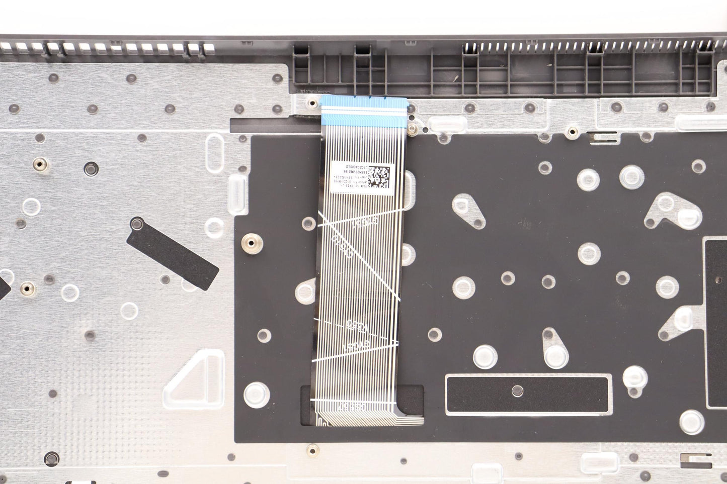 Lenovo Cover Upper Case Asm_Uke L82Nx - 5CB1D01842
