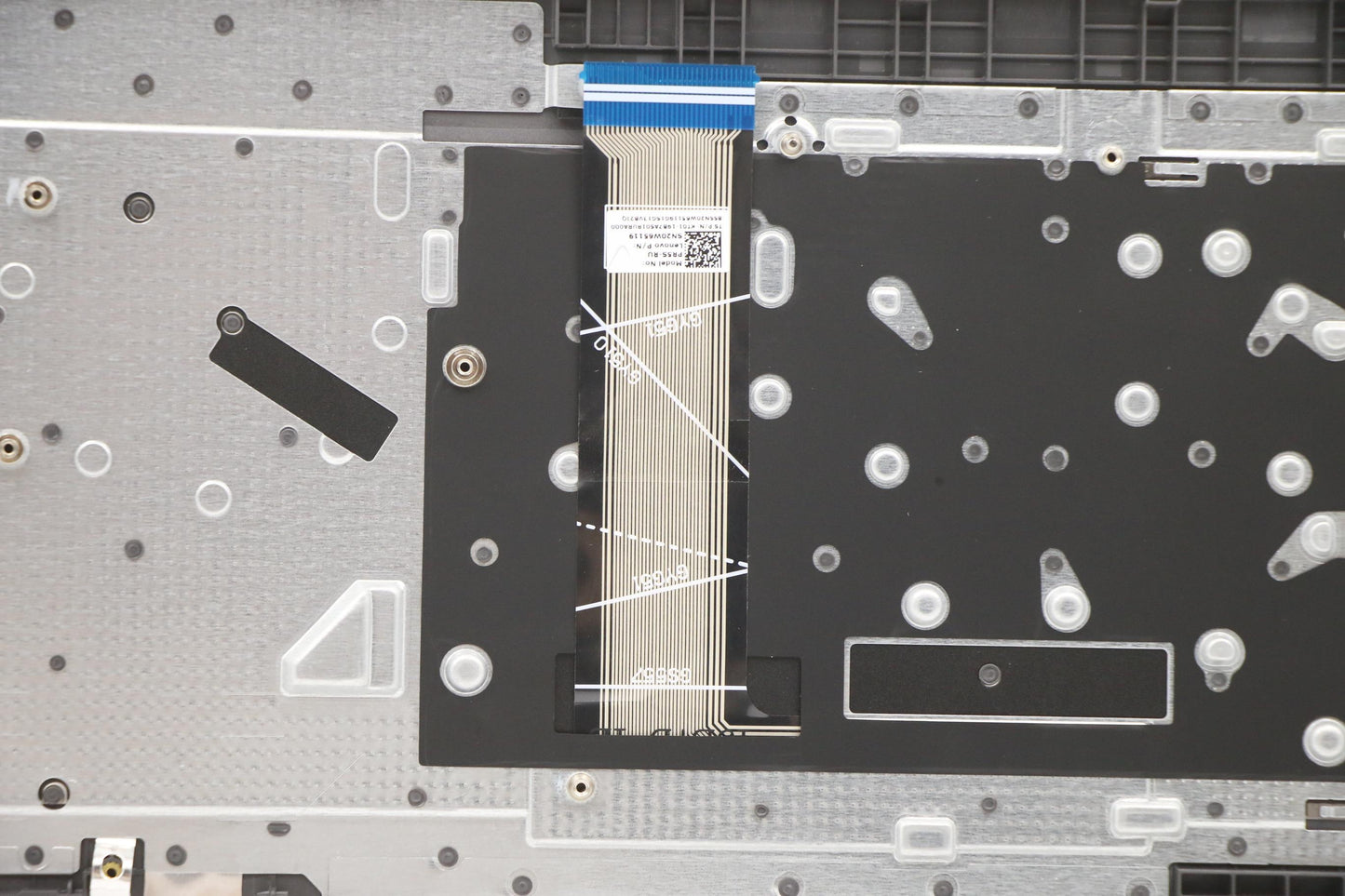 Lenovo Cover Upper Case Asm_Rus L82Nx - 5CB1D01852