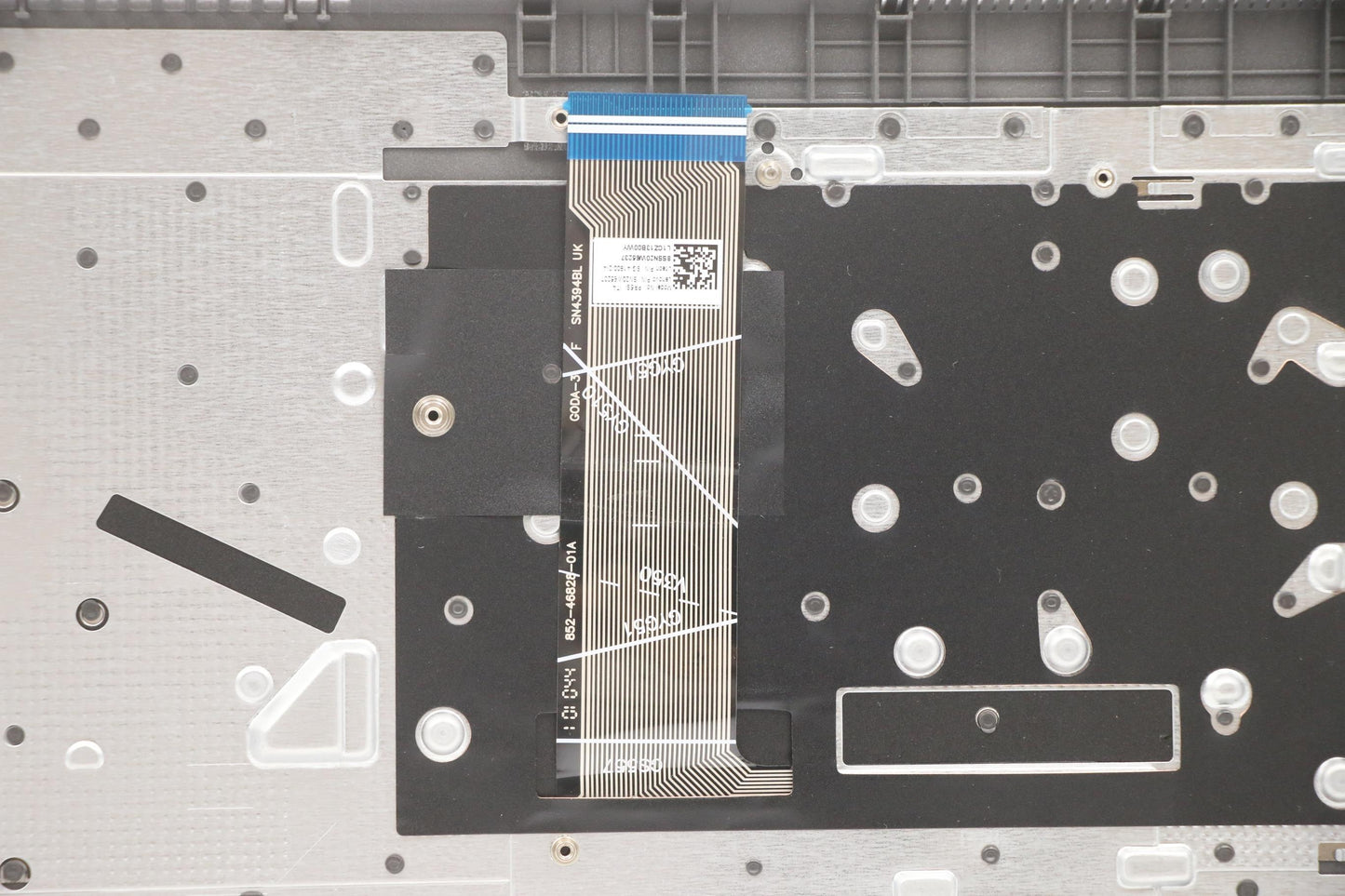 Lenovo Cover Upper Case Asm_Ita L82Nx - 5CB1D01874