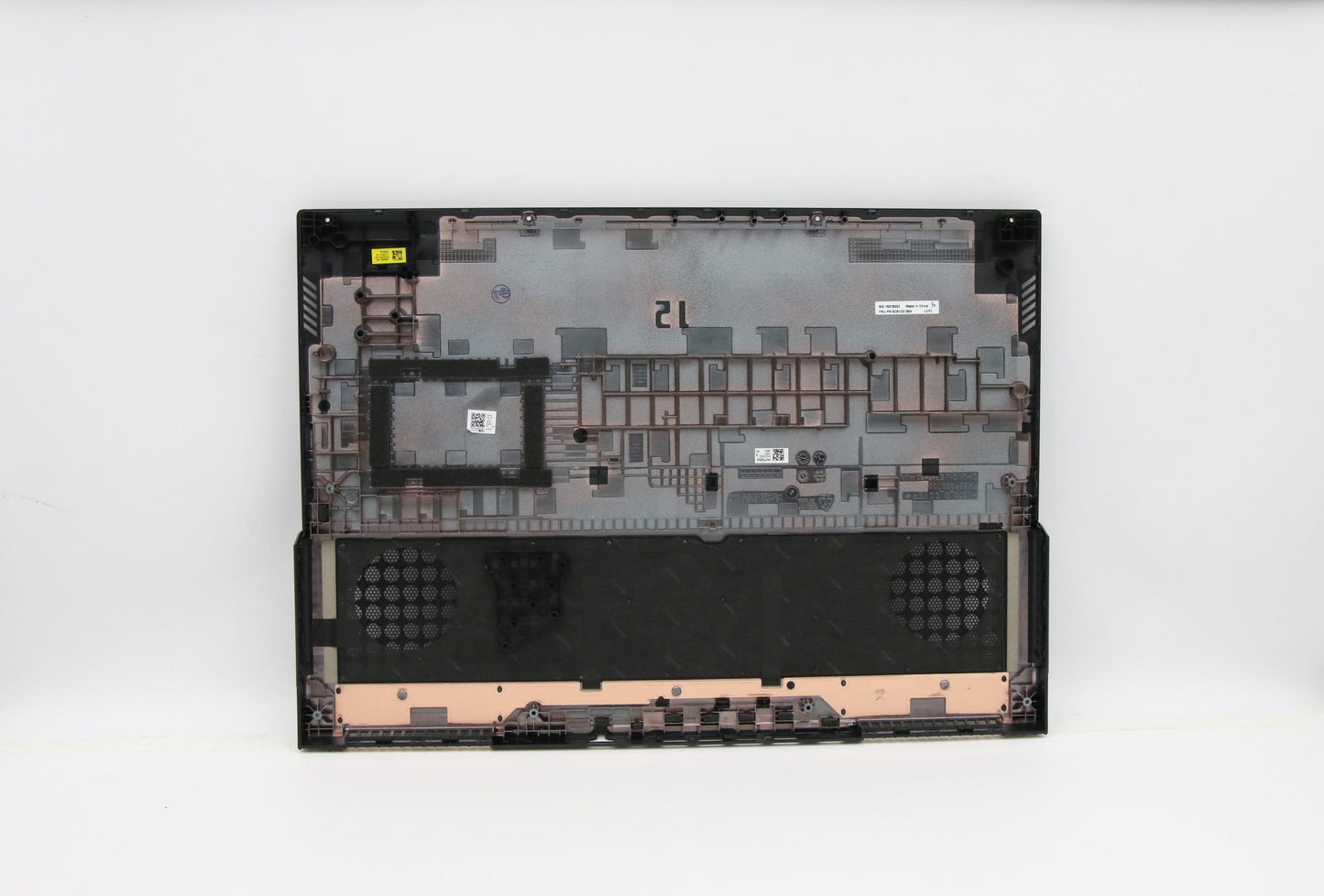 Lenovo Lower Case Cover L 82K0 with HDD - 5CB1D01904