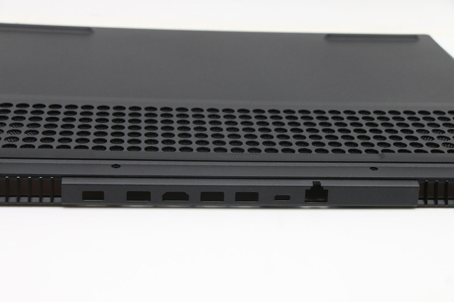 Lenovo Lower Case Cover L 82K0 with HDD - 5CB1D01904