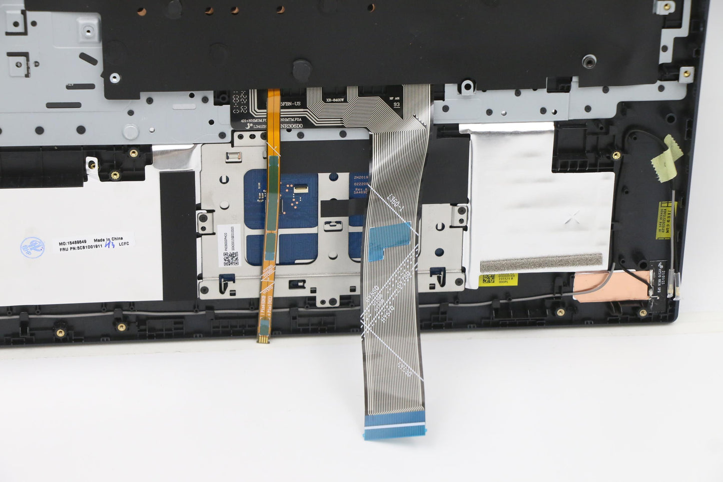 Lenovo Cover Upper Case Asm_Eng L82K0 - 5CB1D01911
