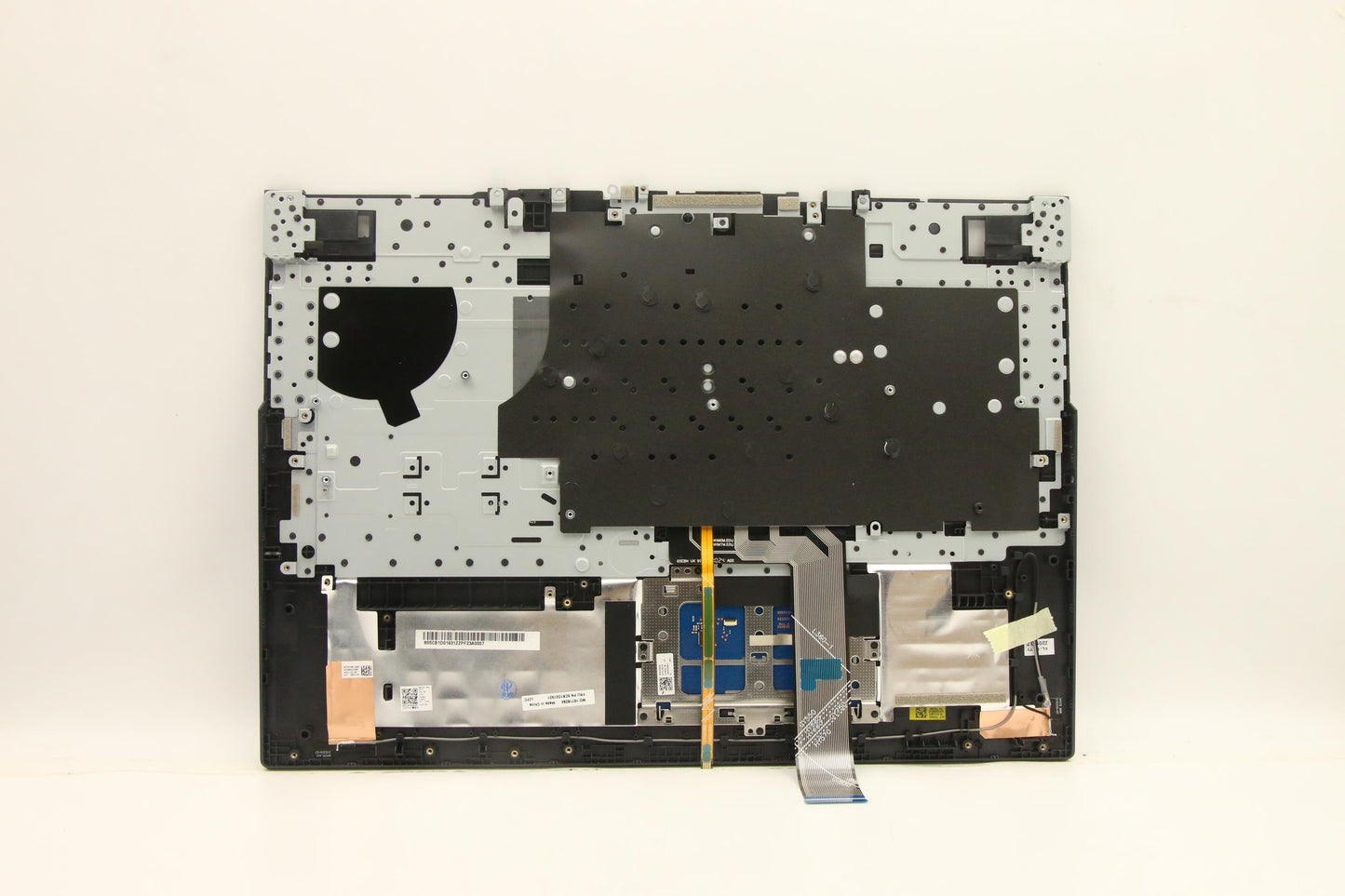 Lenovo Cover Upper Case Asm_Spa L82K0 - 5CB1D01931