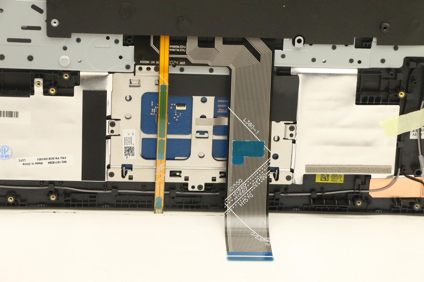 Lenovo Cover Upper Case Asm_Spa L82K0 - 5CB1D01931
