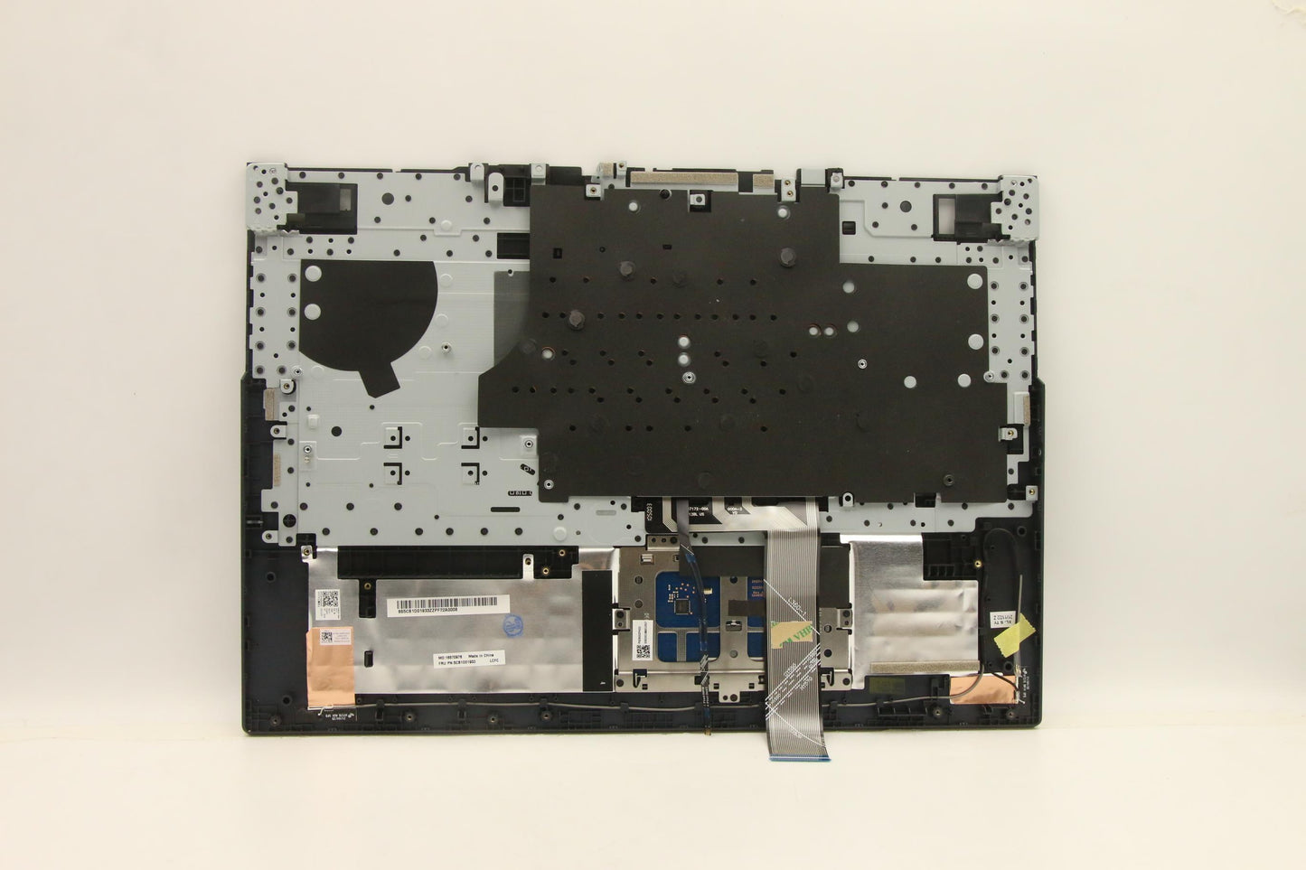 Lenovo Cover Upper Case Asm_Thai L82K - 5CB1D01933