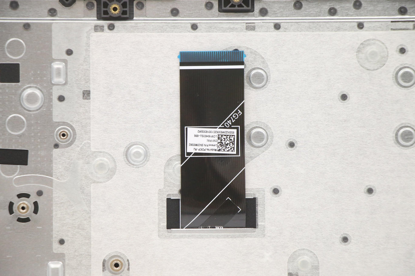 Lenovo Cover Upper Case Asm_Rusl82C7I - 5CB1D01949