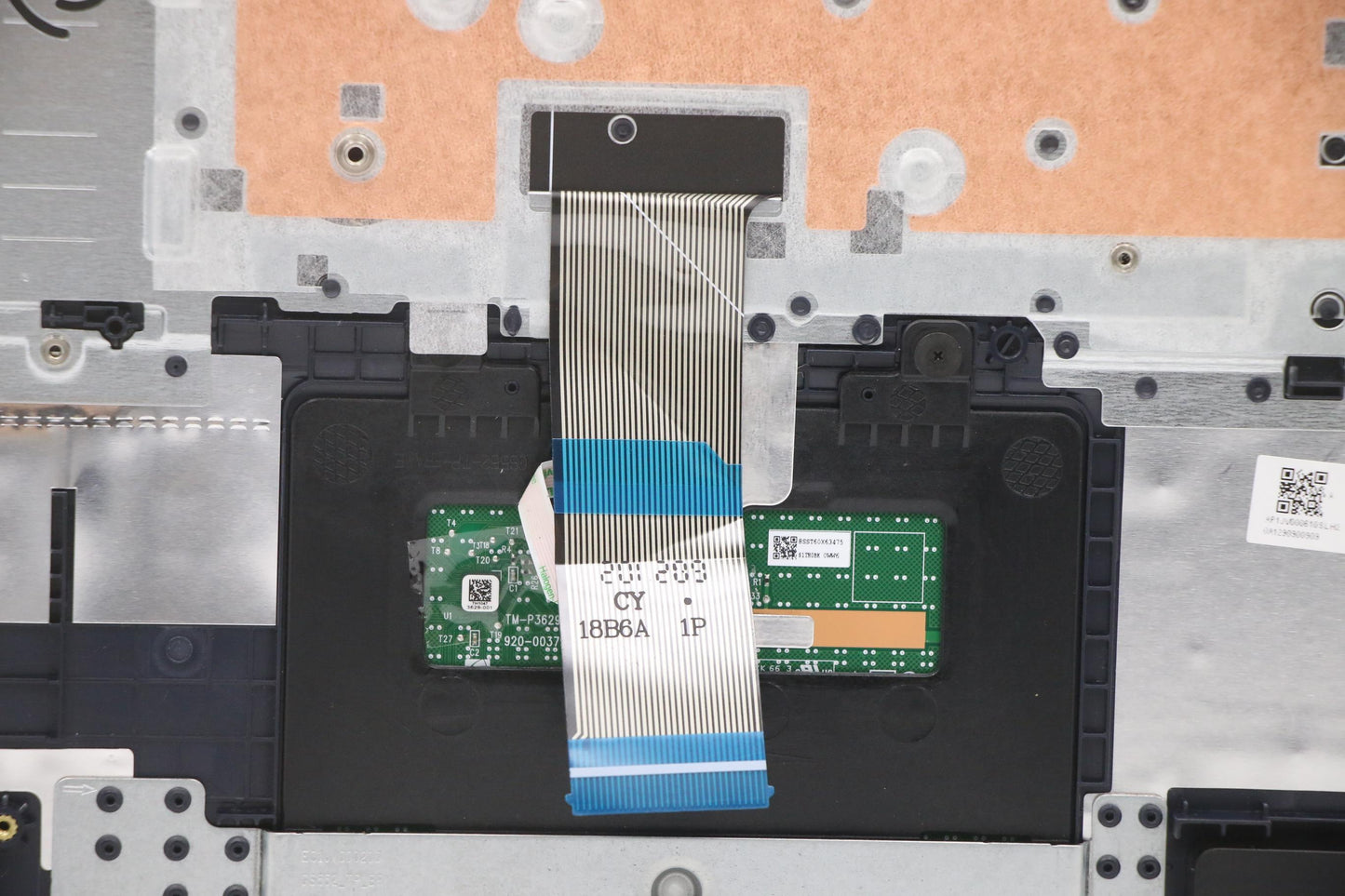 Lenovo Cover Upper Case Asm_Ara L81W1 - 5CB1D02012
