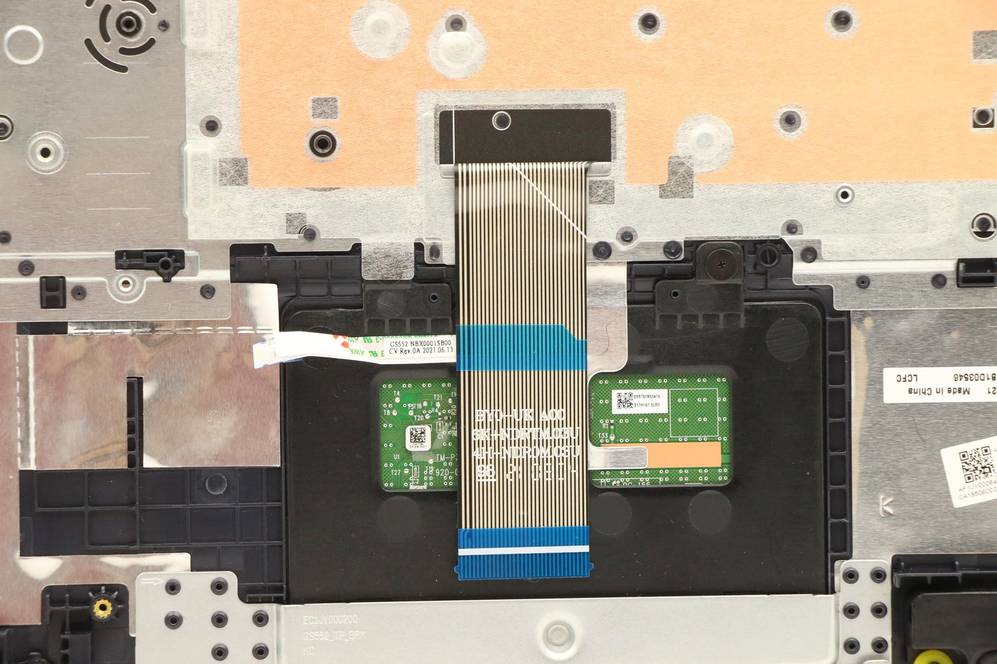 Lenovo Cover Upper Case Asm_Hun L81W1 - 5CB1D03546