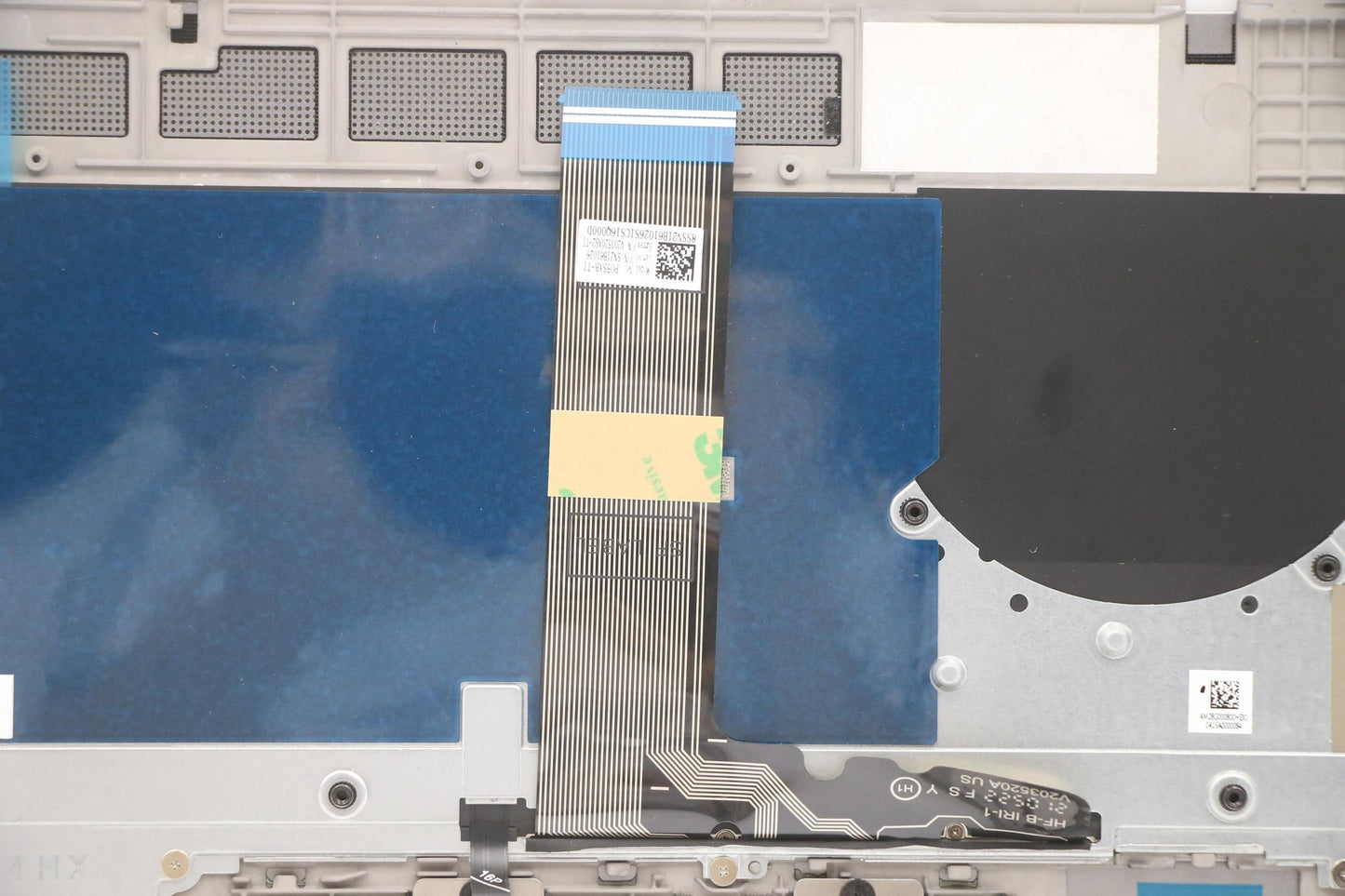Lenovo Cover Upper Case Asm_Thai L20Y - 5CB1D04557