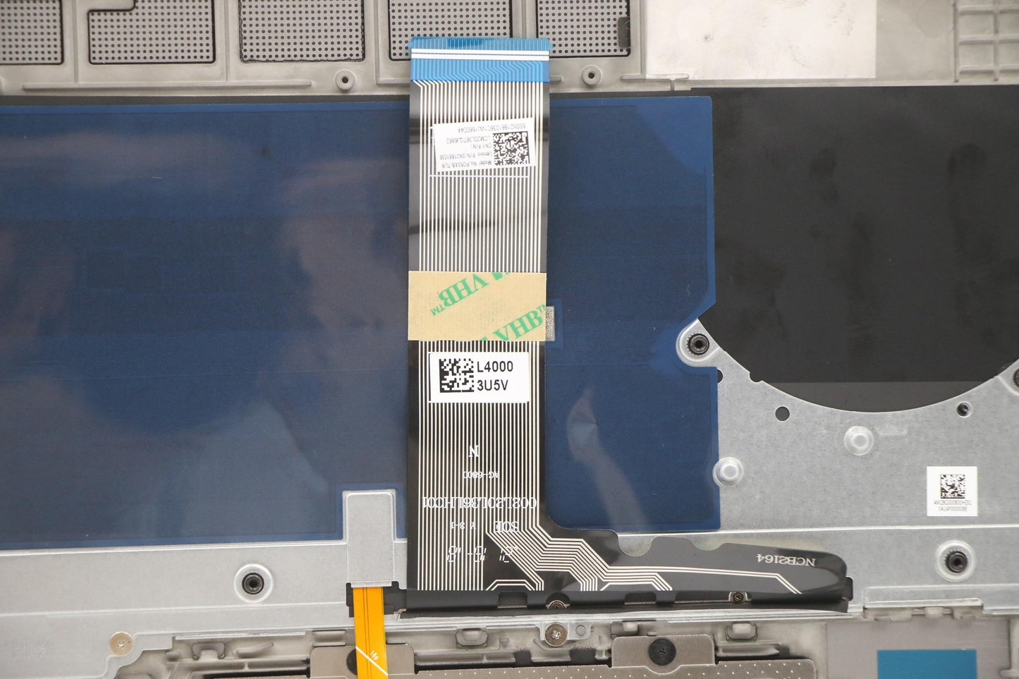 Lenovo Cover Upper Case Asm_Tur L20Ym - 5CB1D04558