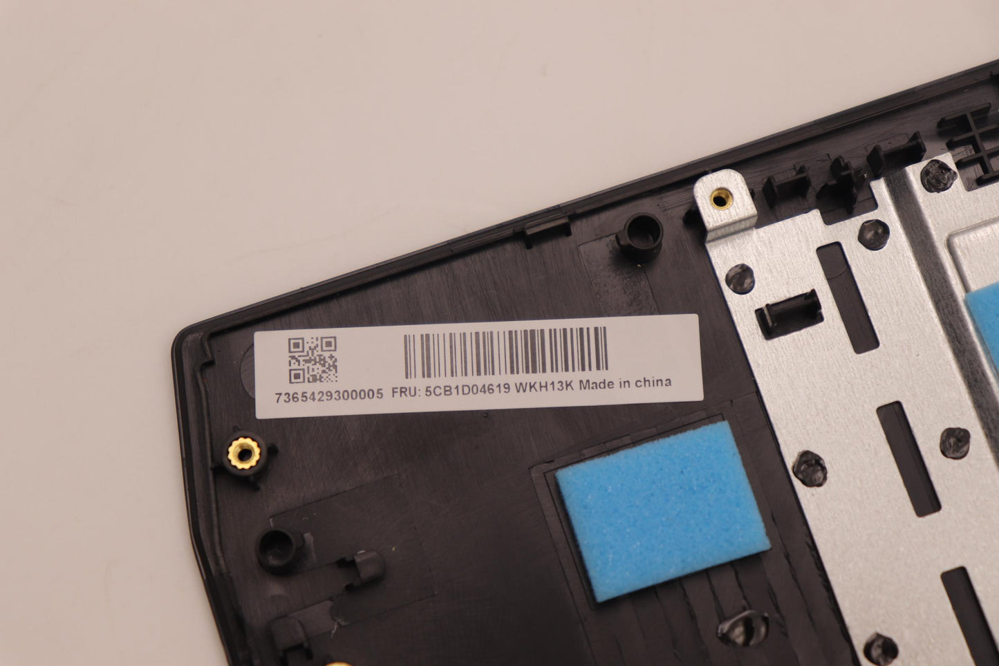 Lenovo Cover Upper Case Asm_Fra C 82K - 5CB1D04619