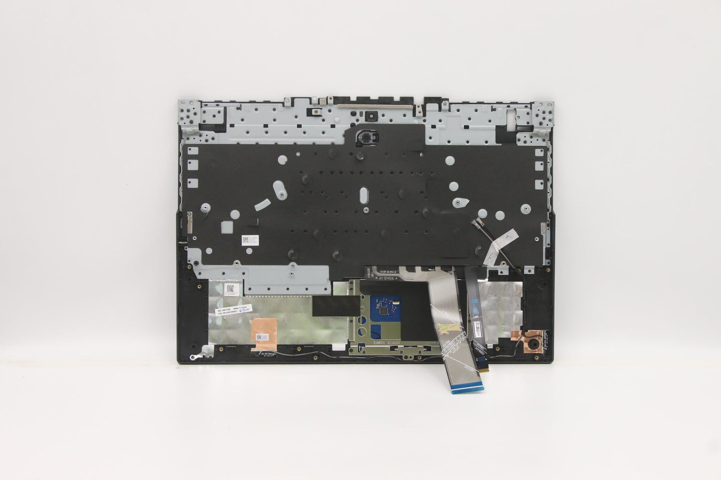 Lenovo Cover Upper Case Asm_Ara L82Jh - 5CB1D05021