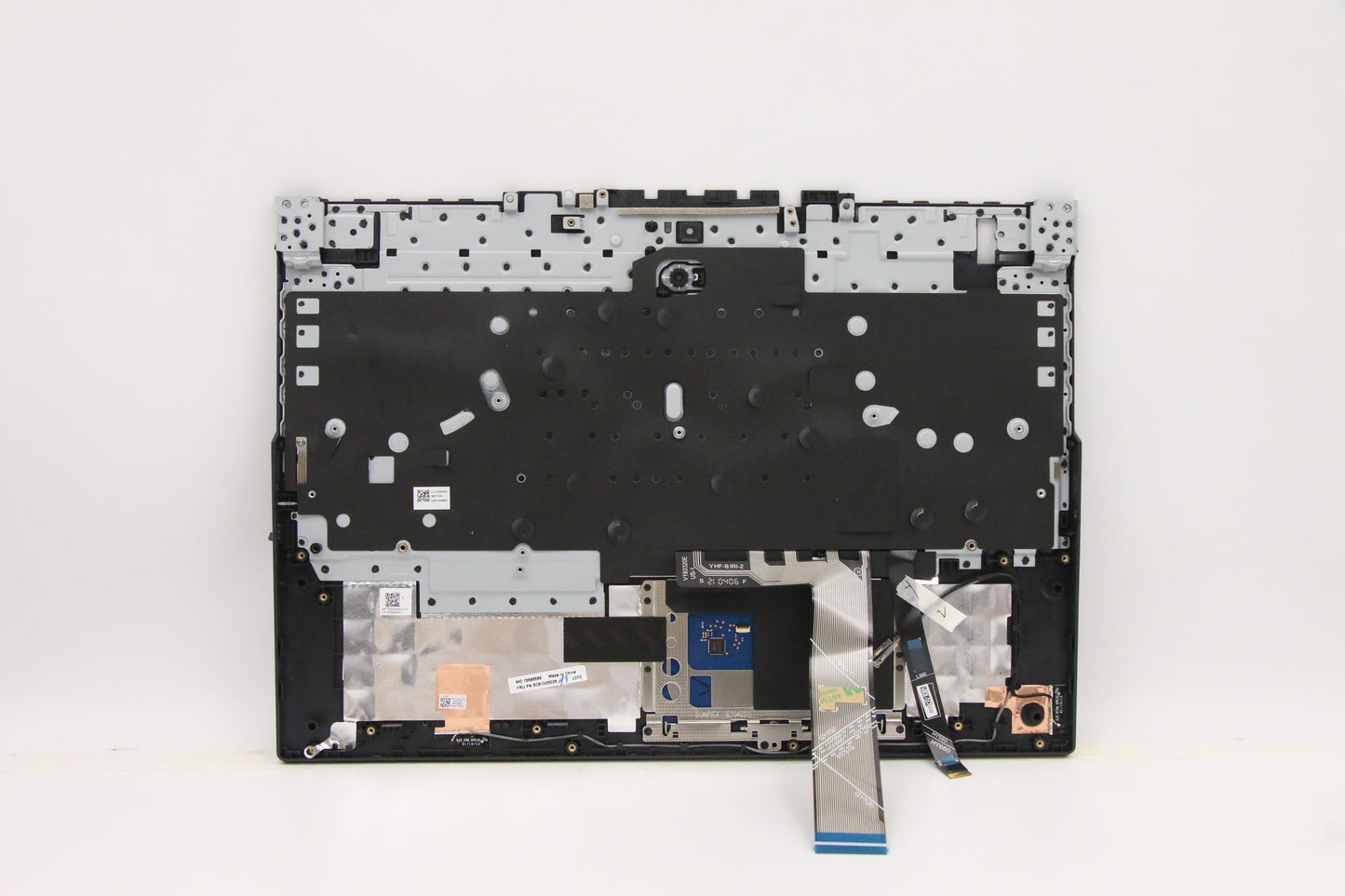 Lenovo Cover Upper Case Asm_Eng L82Jh - 5CB1D05026