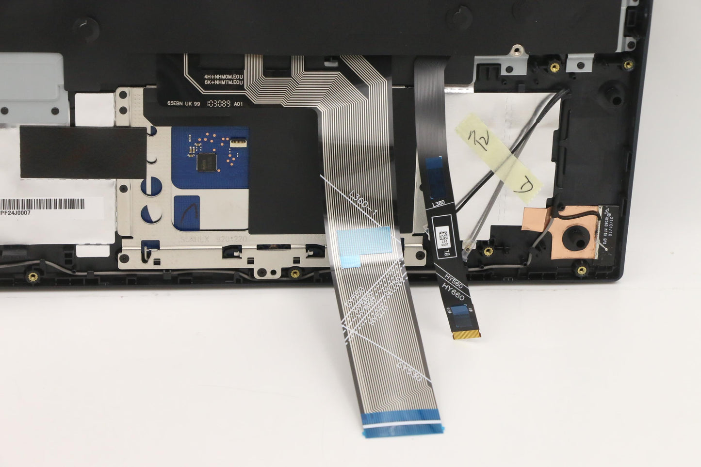 Lenovo Cover Upper Case Asm_Fra/Ara L - 5CB1D05032