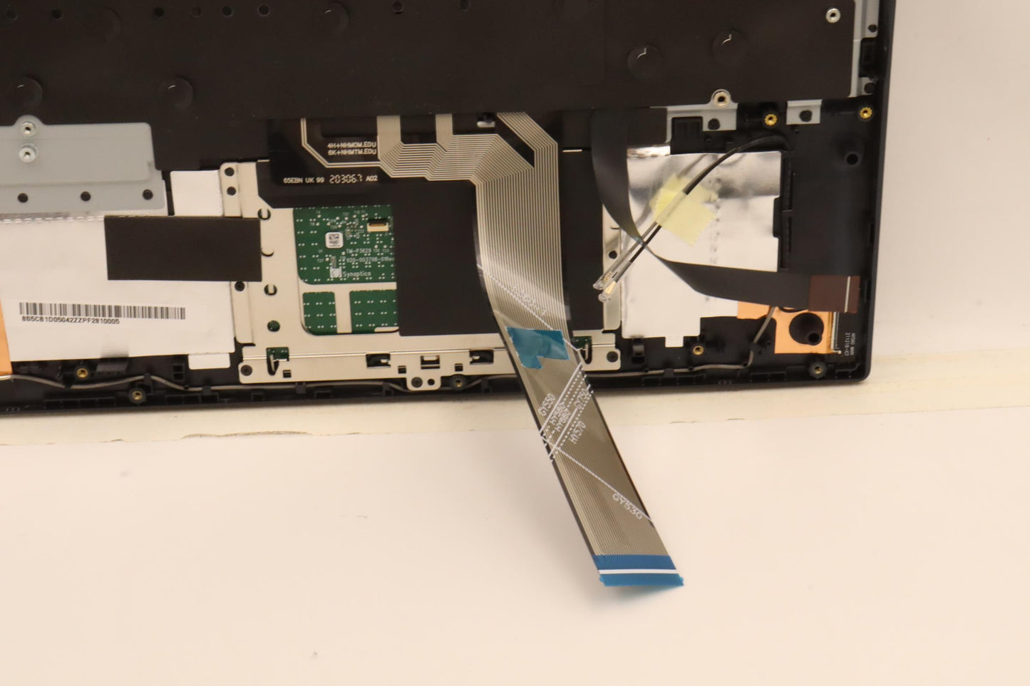 Lenovo Cover Upper Case Asm_La Spa L8 - 5CB1D05042