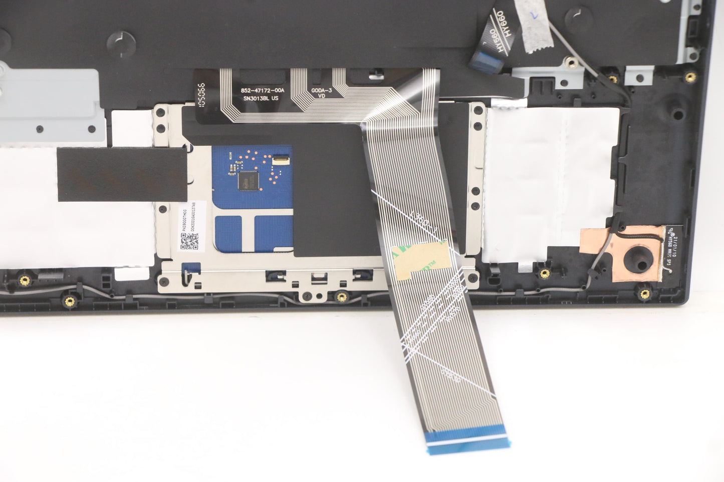 Lenovo Cover Upper Case Asm_Thai L82J - 5CB1D05049