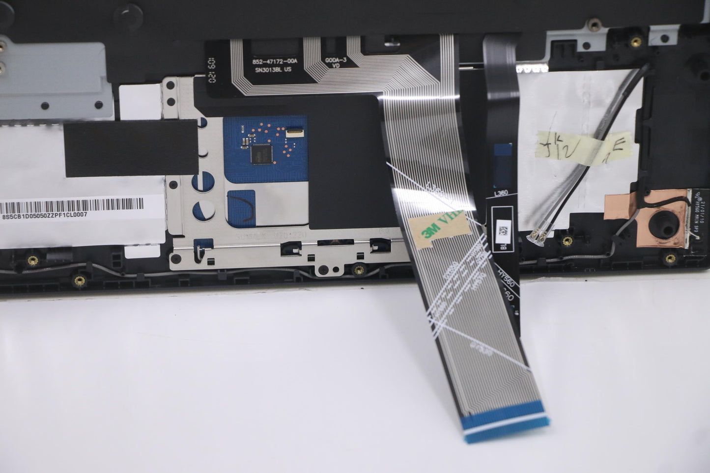 Lenovo Cover Upper Case Asm_Tc L82Jh - 5CB1D05050