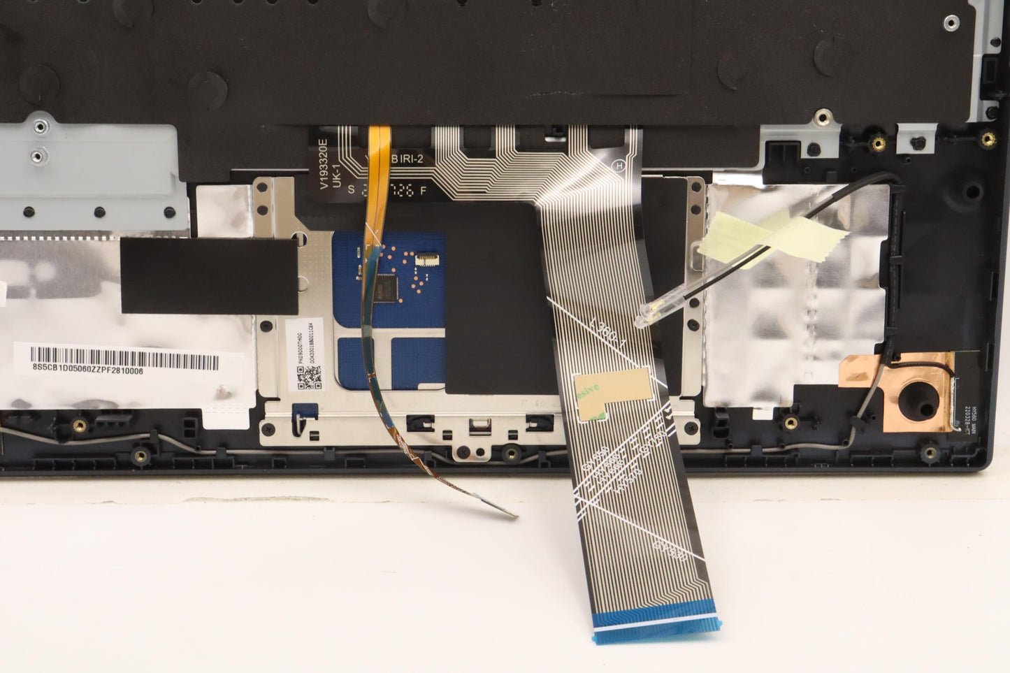 Lenovo Cover Upper Case Asm_Fra/Eng L - 5CB1D05060