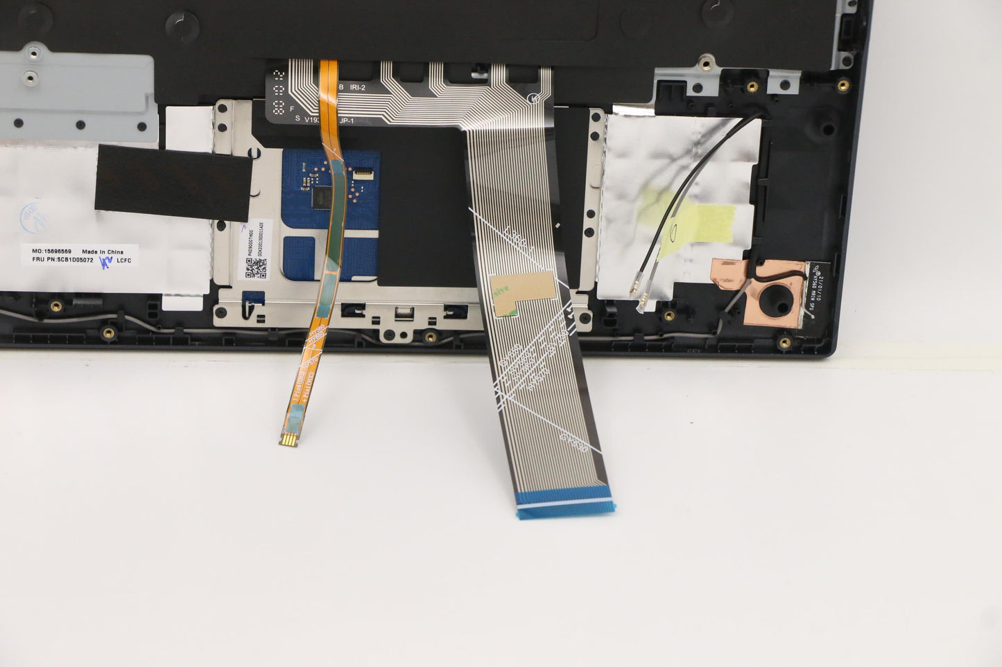 Lenovo Cover Upper Case Asm_Jpn L82Jh - 5CB1D05072