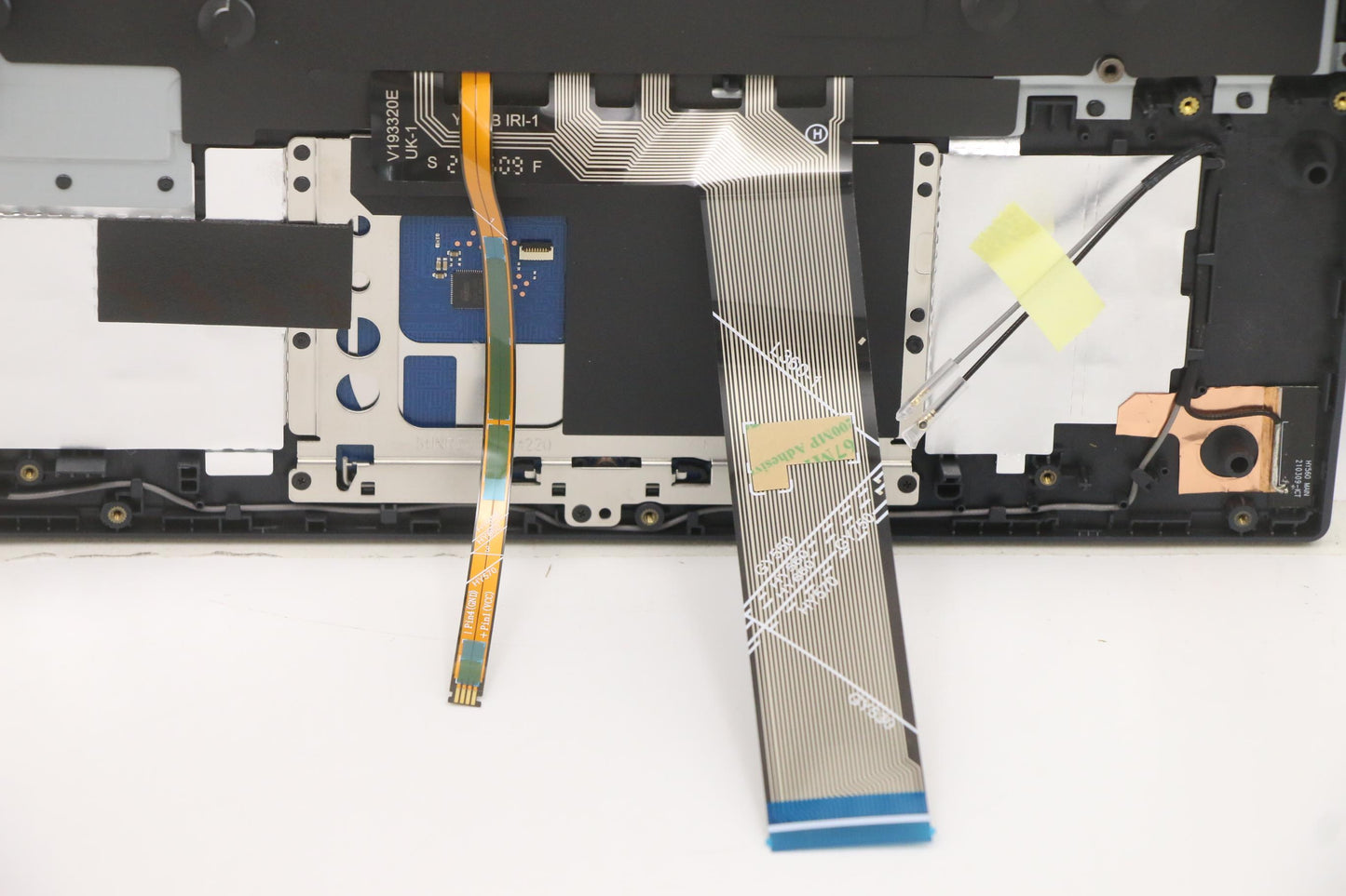 Lenovo Cover Upper Case Asm_Spa L82Jh - 5CB1D05079