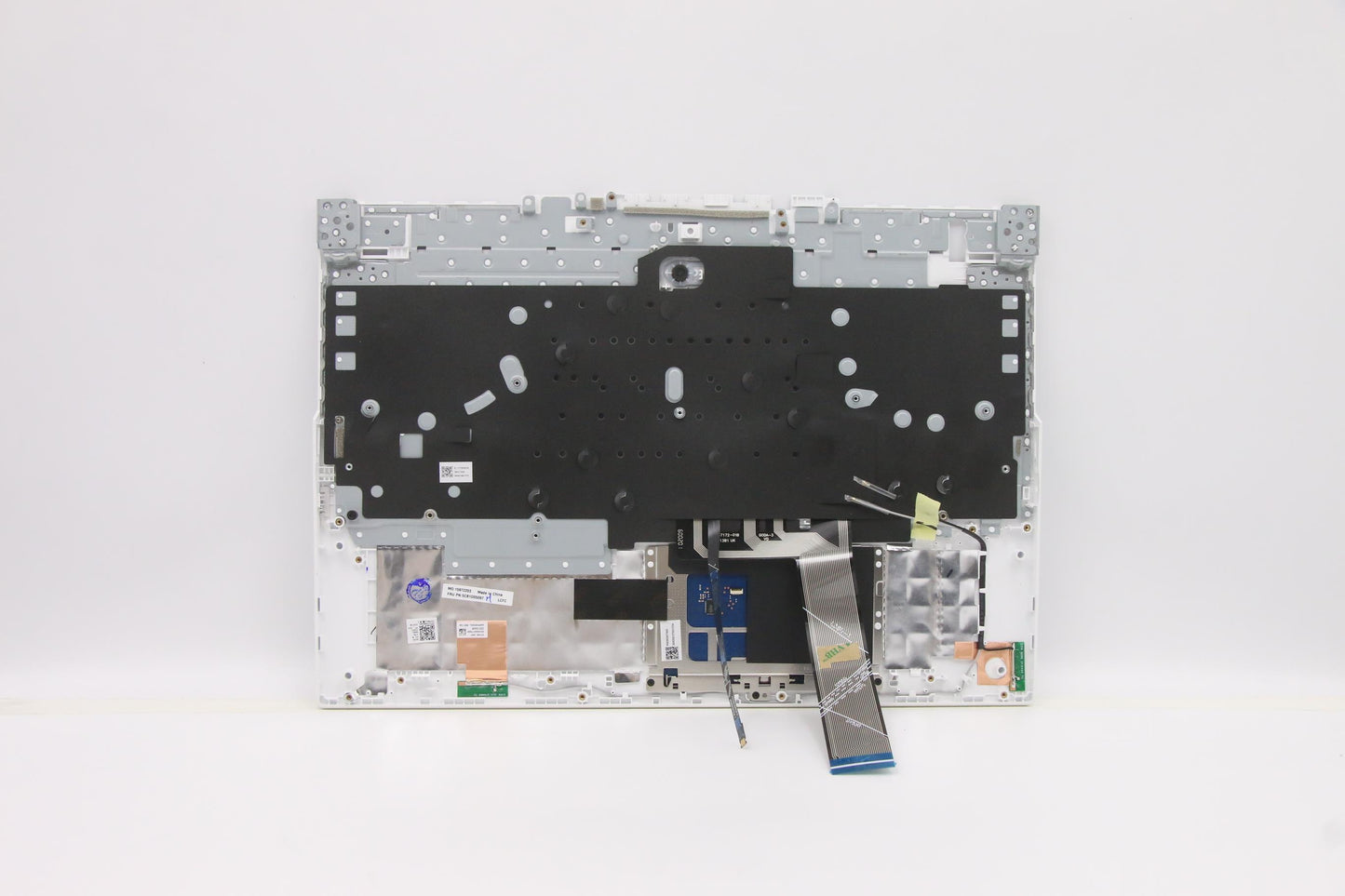 Lenovo Cover Upper Case Asm_Ger L82Jh - 5CB1D05097