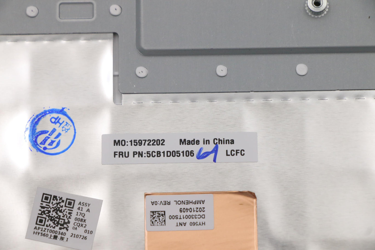 Lenovo Cover Upper Case Asm_La Spa L8 - 5CB1D05106