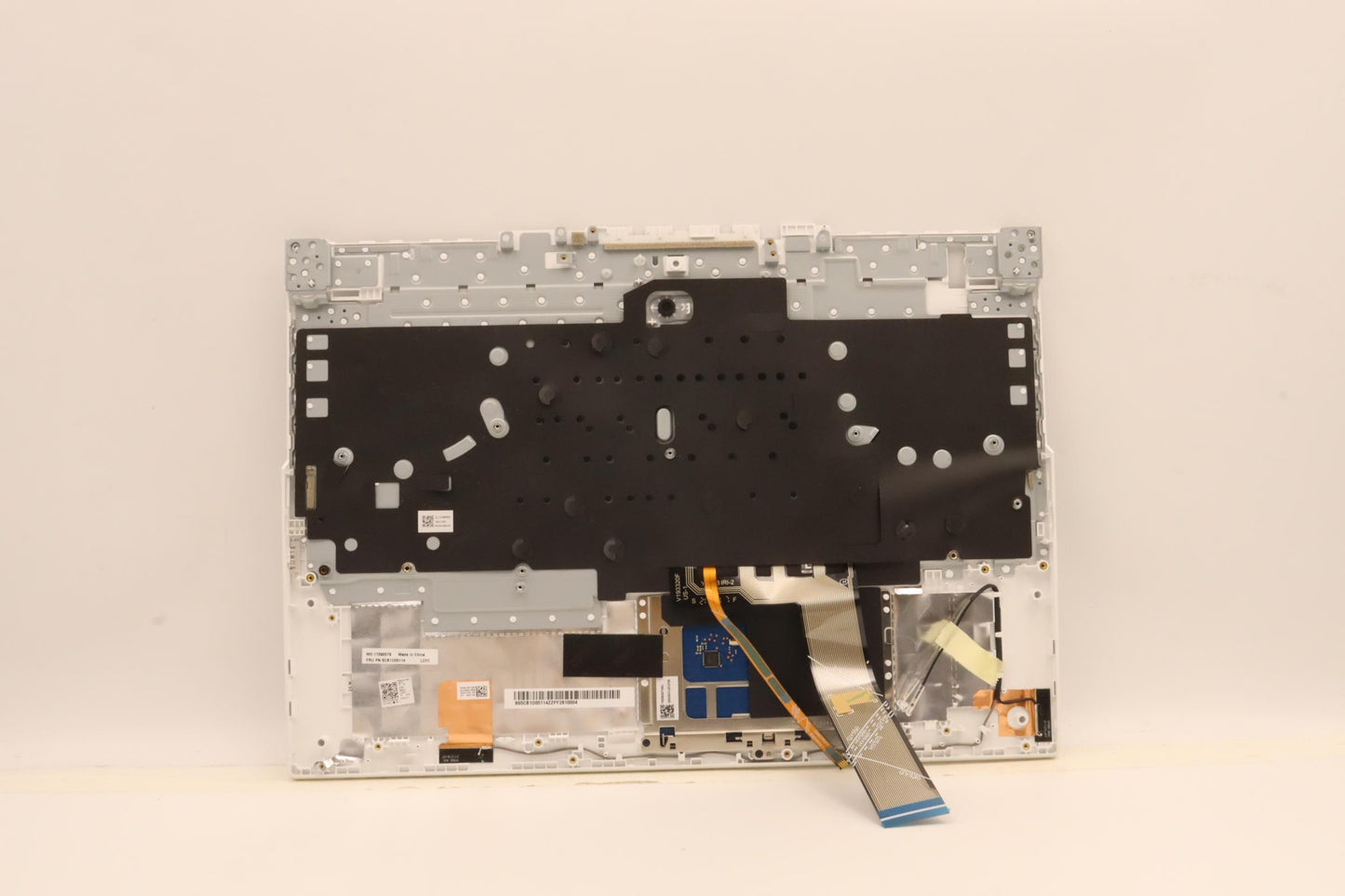 Lenovo Cover Upper Case Asm_Tc L82Jh - 5CB1D05114