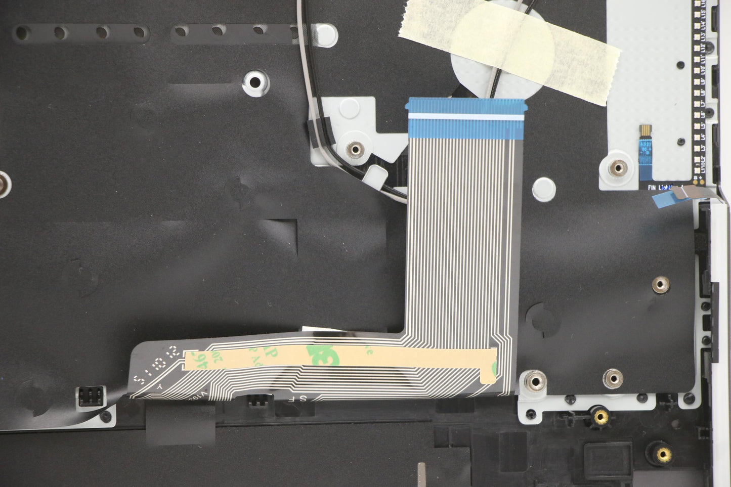 Lenovo Cover Upper Case Asm_Ita L82K6 - 5CB1D05122