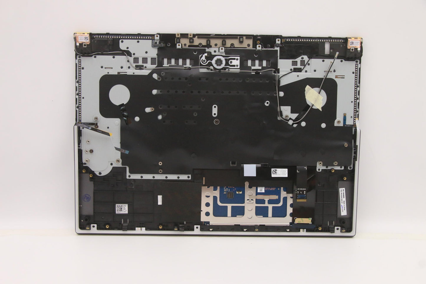 Lenovo Cover Upper Case Asm_Hun L82K6 - 5CB1D05124