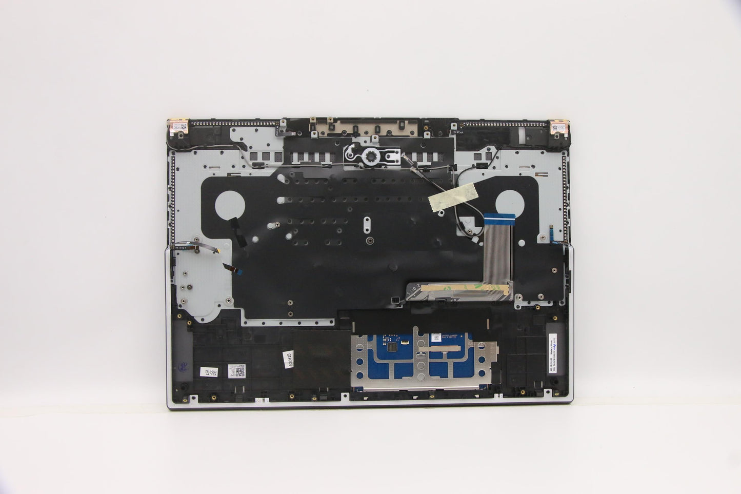 Lenovo Cover Upper Case Asm_Slv L82K6 - 5CB1D05132