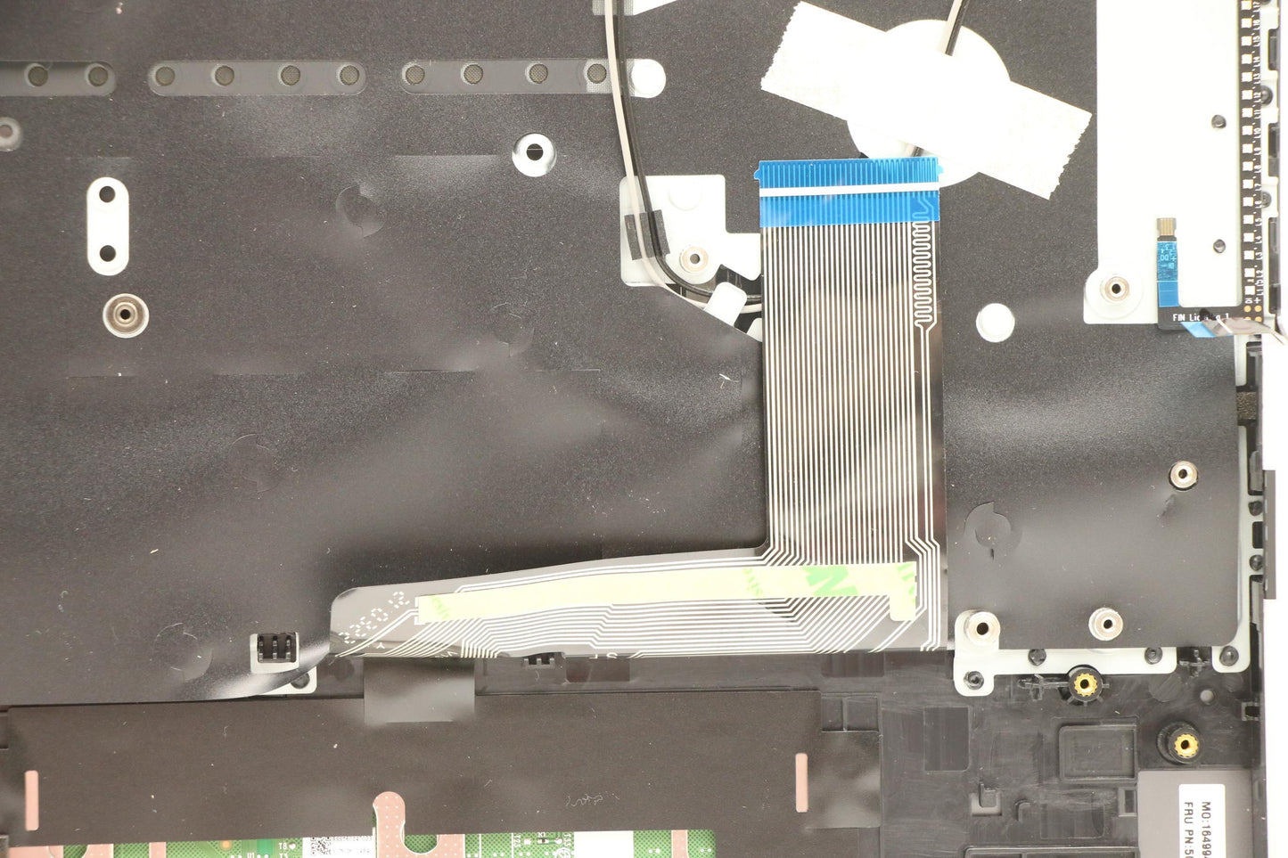 Lenovo Cover Upper Case Asm_Tc L82K6 - 5CB1D05135