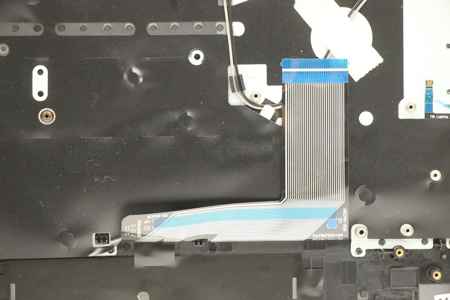 Lenovo Cover Upper Case Asm_Thai L82K - 5CB1D05136
