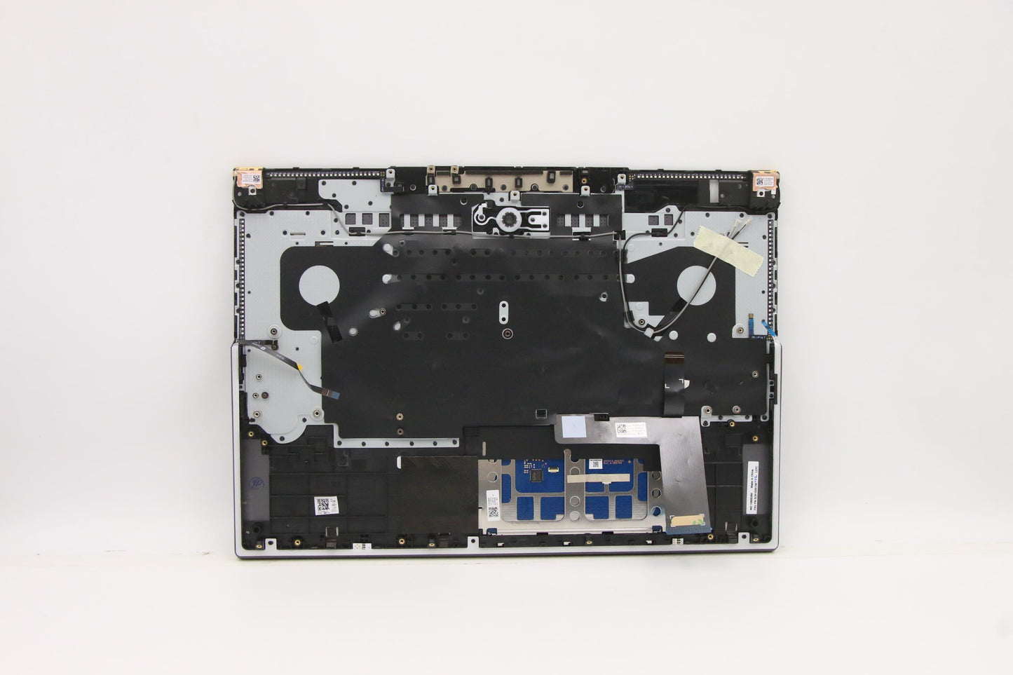 Lenovo Cover Upper Case Asm_Uke L82K6 - 5CB1D05138