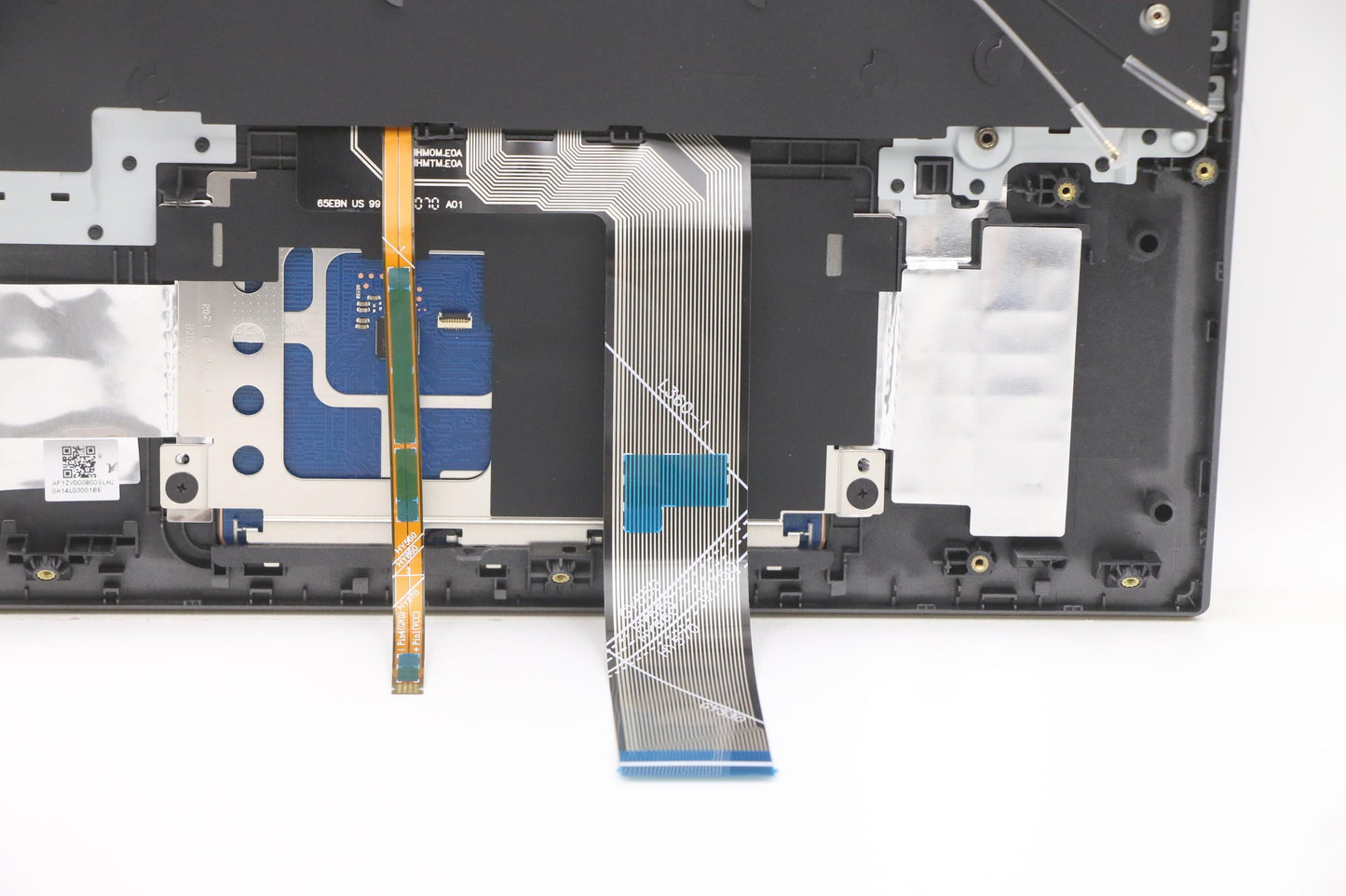 Lenovo Cover Upper Case Asm_Eng L82Jd - 5CB1D05367